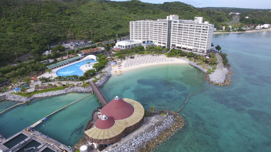 今年の夏休み家族旅行はルネッサンスリゾート沖縄で決まり！